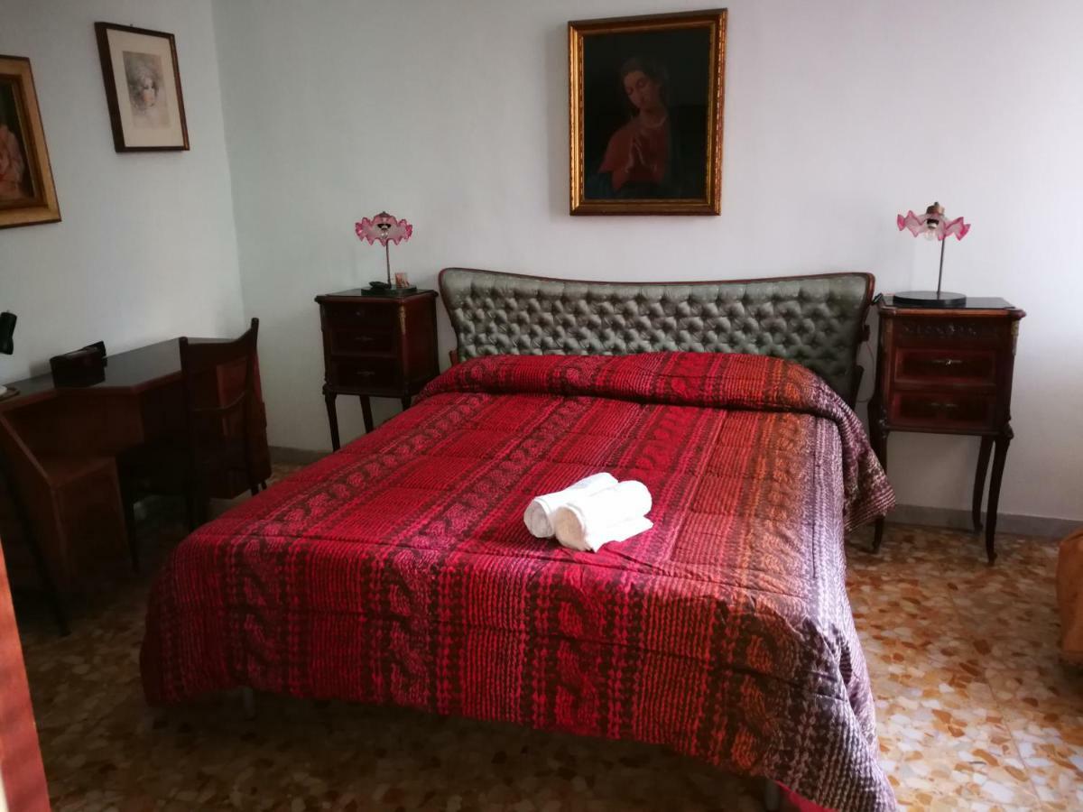 Apartament Arturo'S House Neapol Zewnętrze zdjęcie